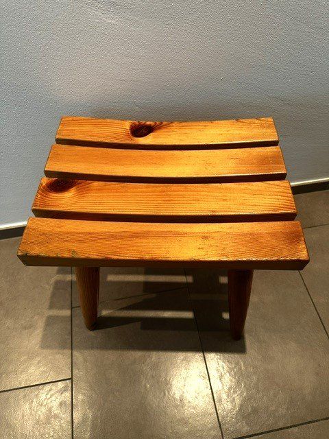 Hocker: +  HoLzhOckeR  + – Gebraucht aus Winkel von zeho 1