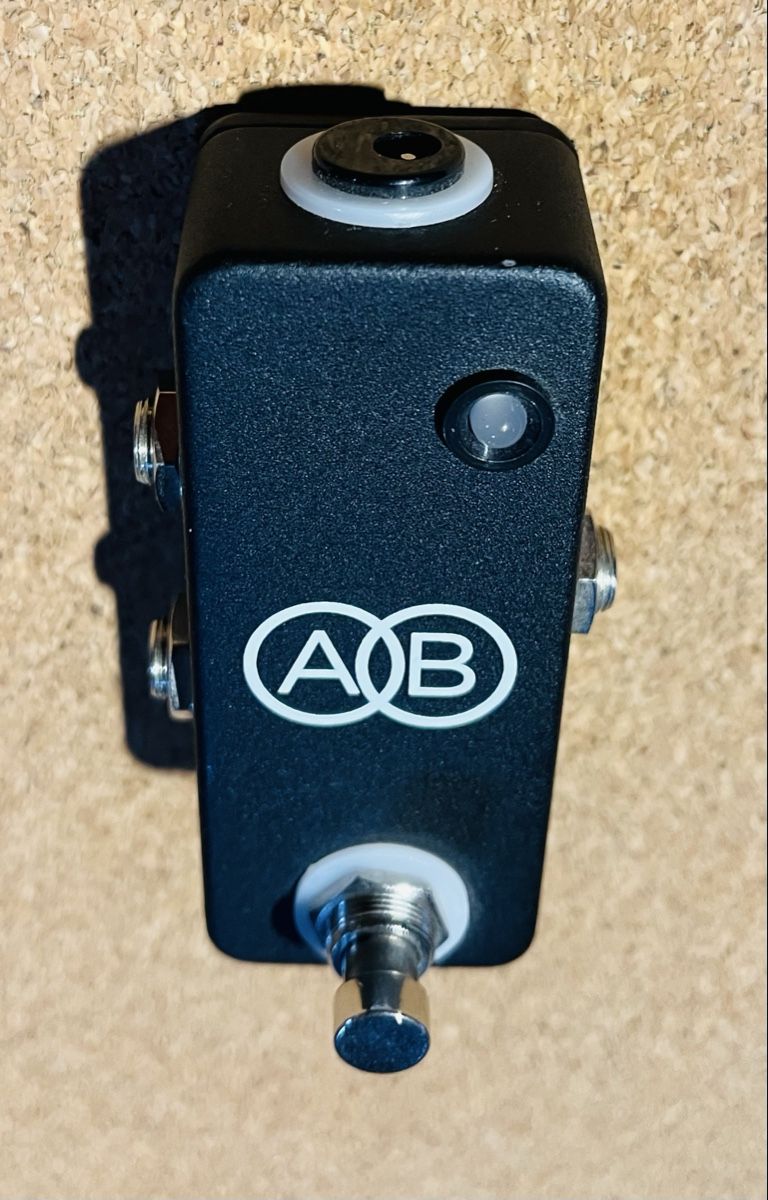 JHS Strumenti musicali: JHS AB Switch – Usato da St. Gallen venduto da Audiophil84 2