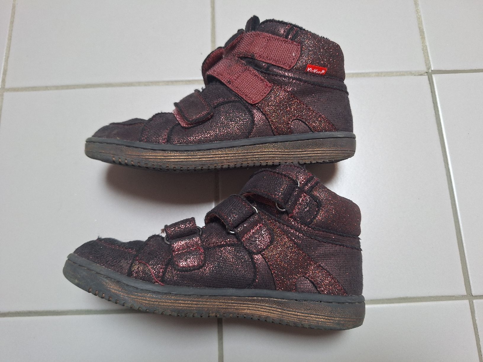 Kickers Schuhe für Mädchen: Kickers Sneaker 30 – Gebraucht aus Sissach von Nothing123