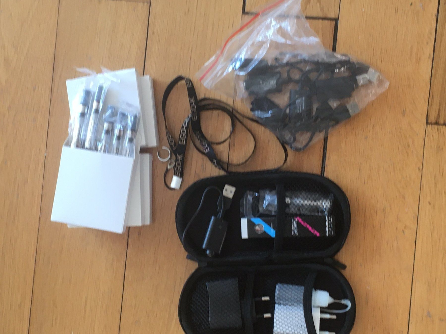 Altri Prodotti per fumatori: E Go II 2200mAh Elktro Zigarette grosses  Set – Nuovo e nell'imballaggio originale da Bischofszell venduto da sonixx 4
