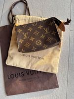 LOUIS VUITTON POCHE TOILETTE 15 Monogram Canvas M47546