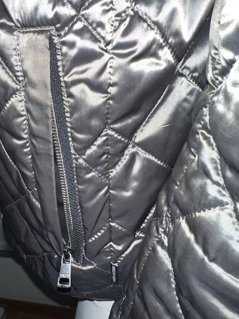 Marc Cain Jacken: "MARCCAIN" Jacke Gr. 36, NEU! – Neu (gemäss Beschreibung) aus Walenstadt von ricamul 2