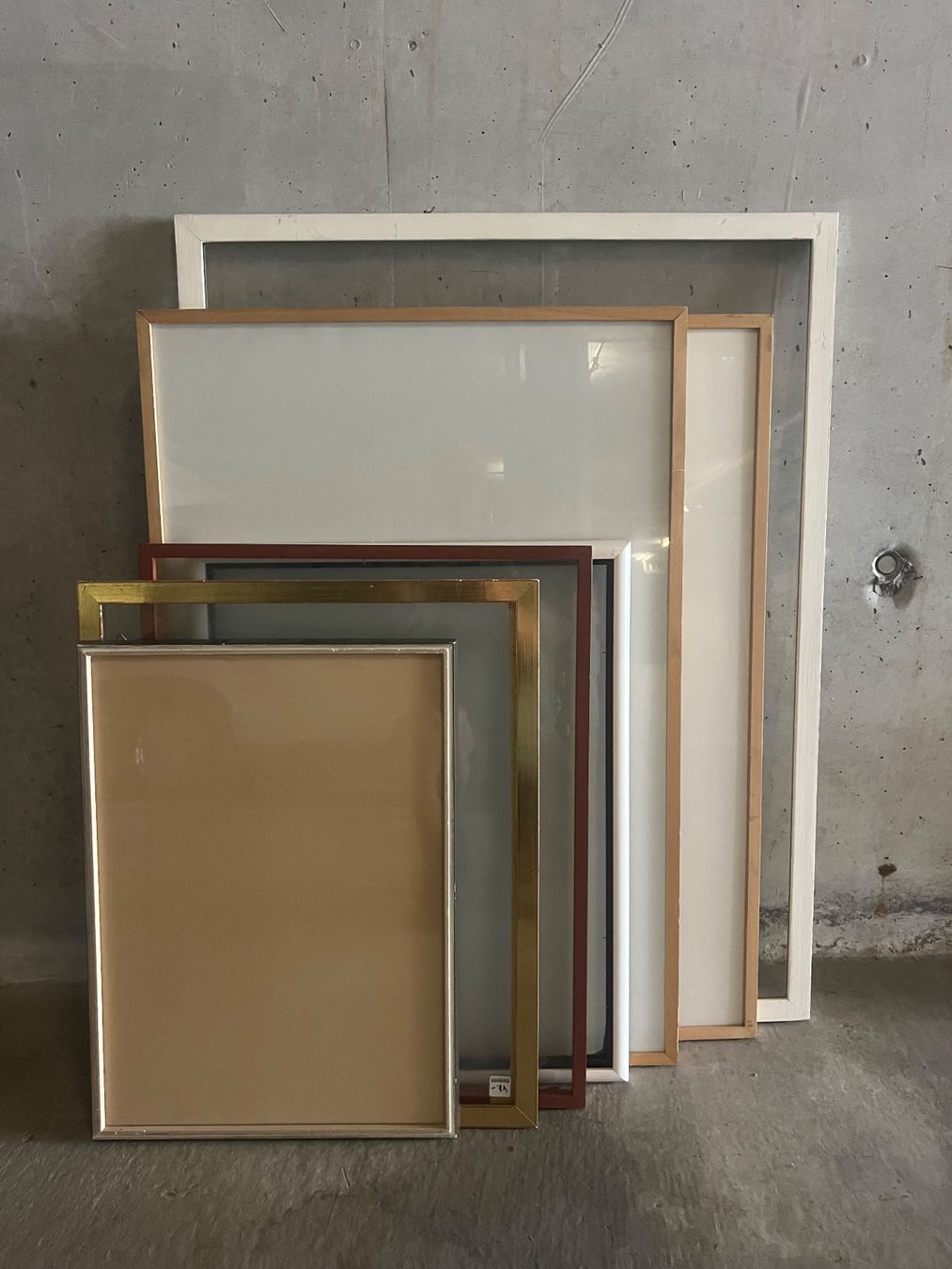 Cornici: 7 verschiedene Holz-Wechselrahmen mit Glas – Usato da Rain venduto da Pic-Ass 2