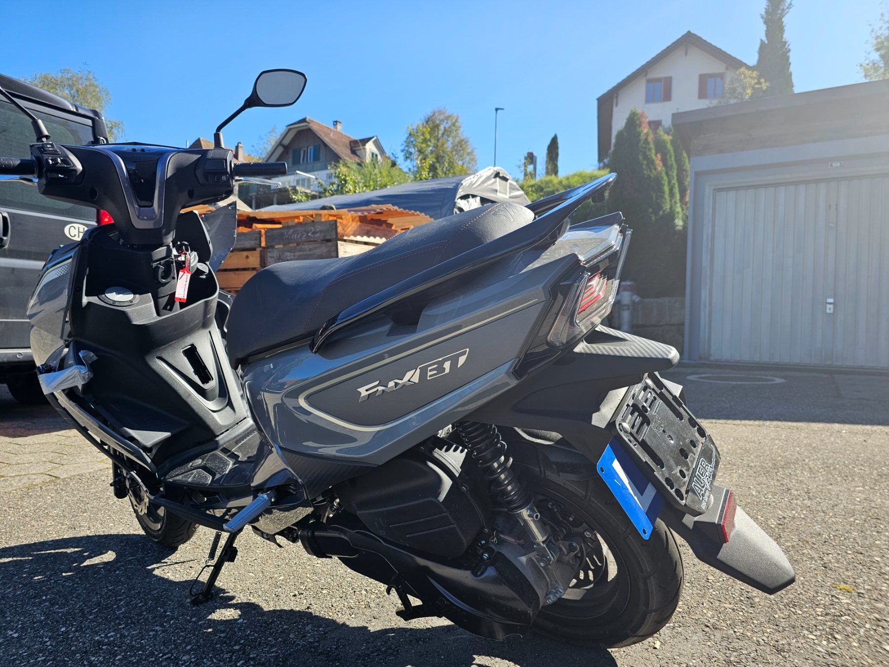 Sym Scooters: Ab 1chf Sym FNX 125 Bj08.2023 – Defekt aus Wynau von  3