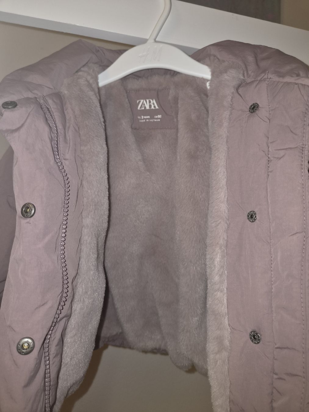Zara Vestes & Manteaux: Zara Winterjacke Gr. 92 – Neuf (Voir description) à Villars-sur-Glâne par Thalimey 1