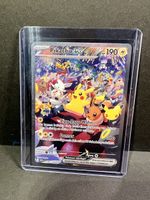 Pokémon 30th 150/128. Lot 14