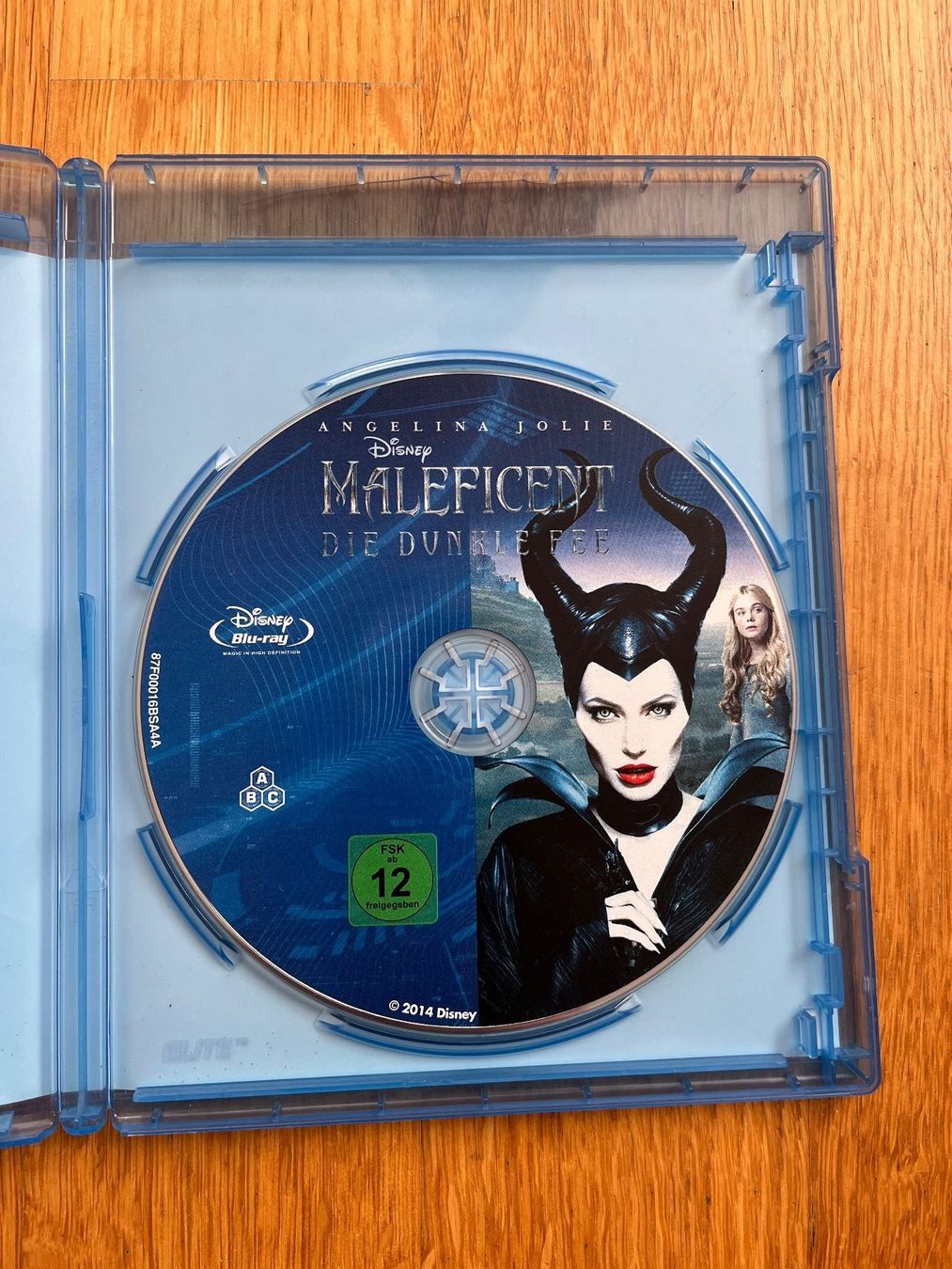 Tutti i DVDs: Blu-Ray Disc "Maleficent - Die dunkle Fee" – Usato da Grosswangen venduto da Vita500 2