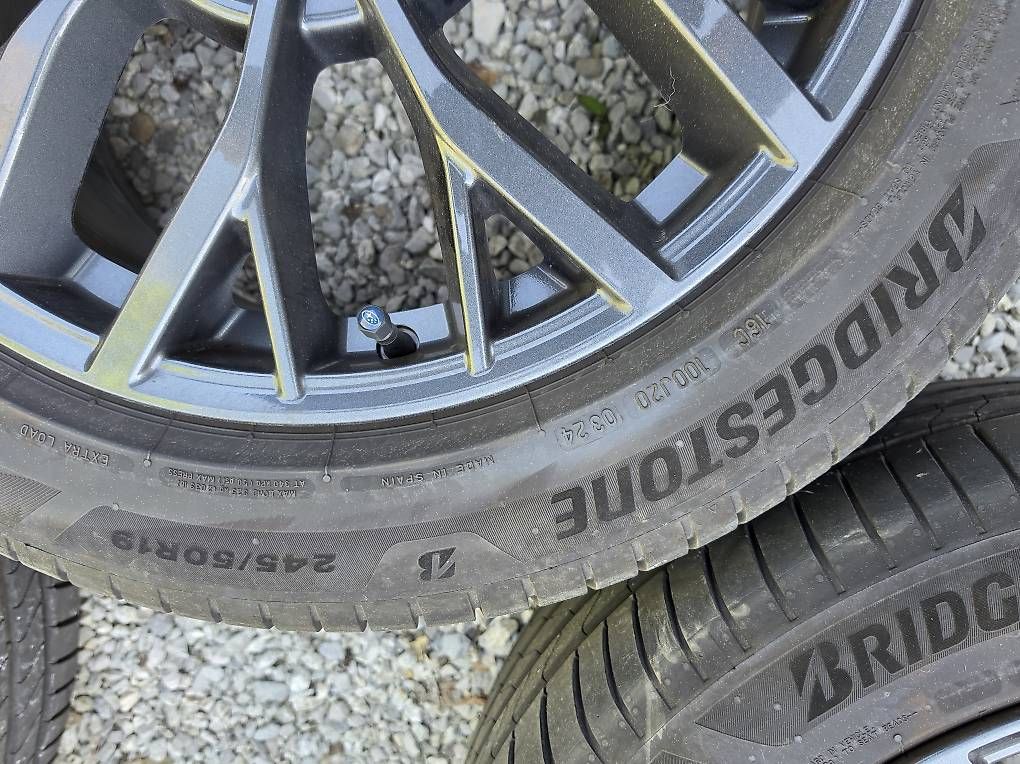 Pneumatici & Ruote complete: Roues complètes Subaru WRX STI Outback – Usato da La Tour-de-Trême venduto da boscho03 2