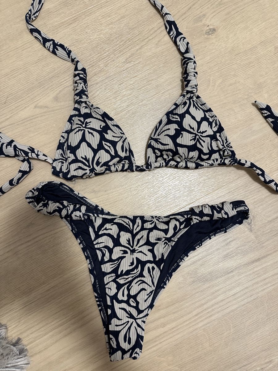 Rip Curl Maillots de bain & Bikinis: Bikin Rip Curl Gr.M – D'occasion à St. Gallen par raphaela_99