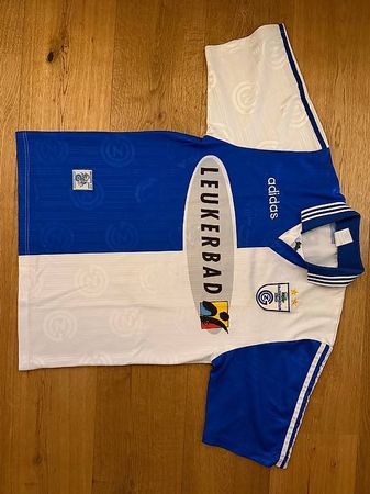 GC Zürich Retro Trikot Adidas Leukerbad Kubi 11 Vintage