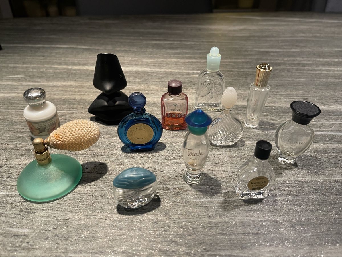 Flaconi: Parfumflaschen mini – Usato da Muri b. Bern venduto da Lebua2018
