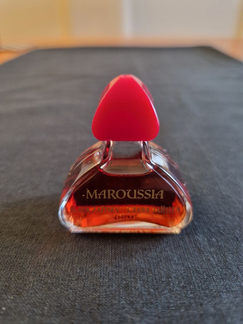 Profumi & Eau de Toilette: Miniatur Parfum Maroussia – Nuovo (secondo la descrizione) da Fislisbach venduto da mka_km8f 1