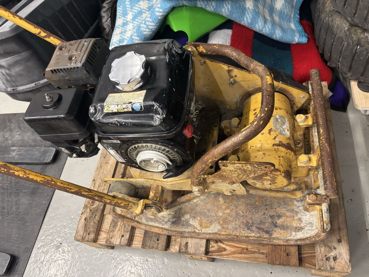 Honda Tutte le macchine: Vibroplatte / Rüttelplatte Ammann Duomat DVP 1850 – Usato da Bretzwil venduto da Mygarage4147 3