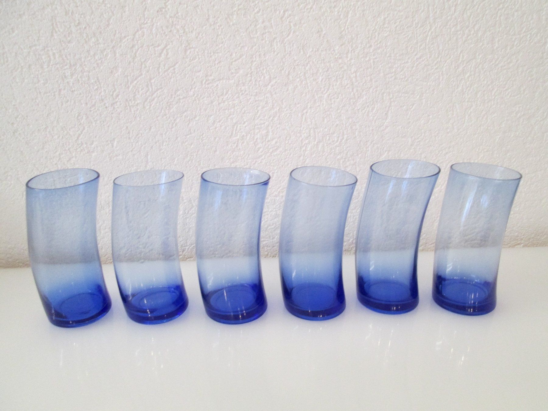 Bicchieri: 6 Set blaue Trinkgläser – Usato da Movelier venduto da ddomenika 4