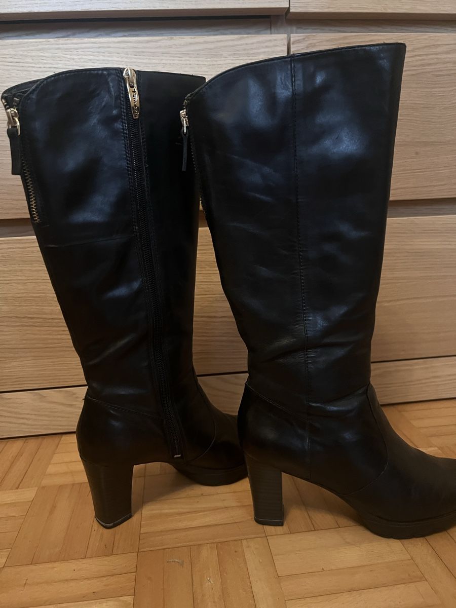 Tamaris Damenschuhe: Damenstiefel – Gebraucht aus Sarnen von Sla_ta 3