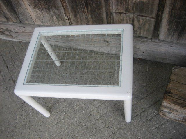 Tavoli: Beistelltisch mit Glasplatte weiss – Usato da Winterthur venduto da pf02 1