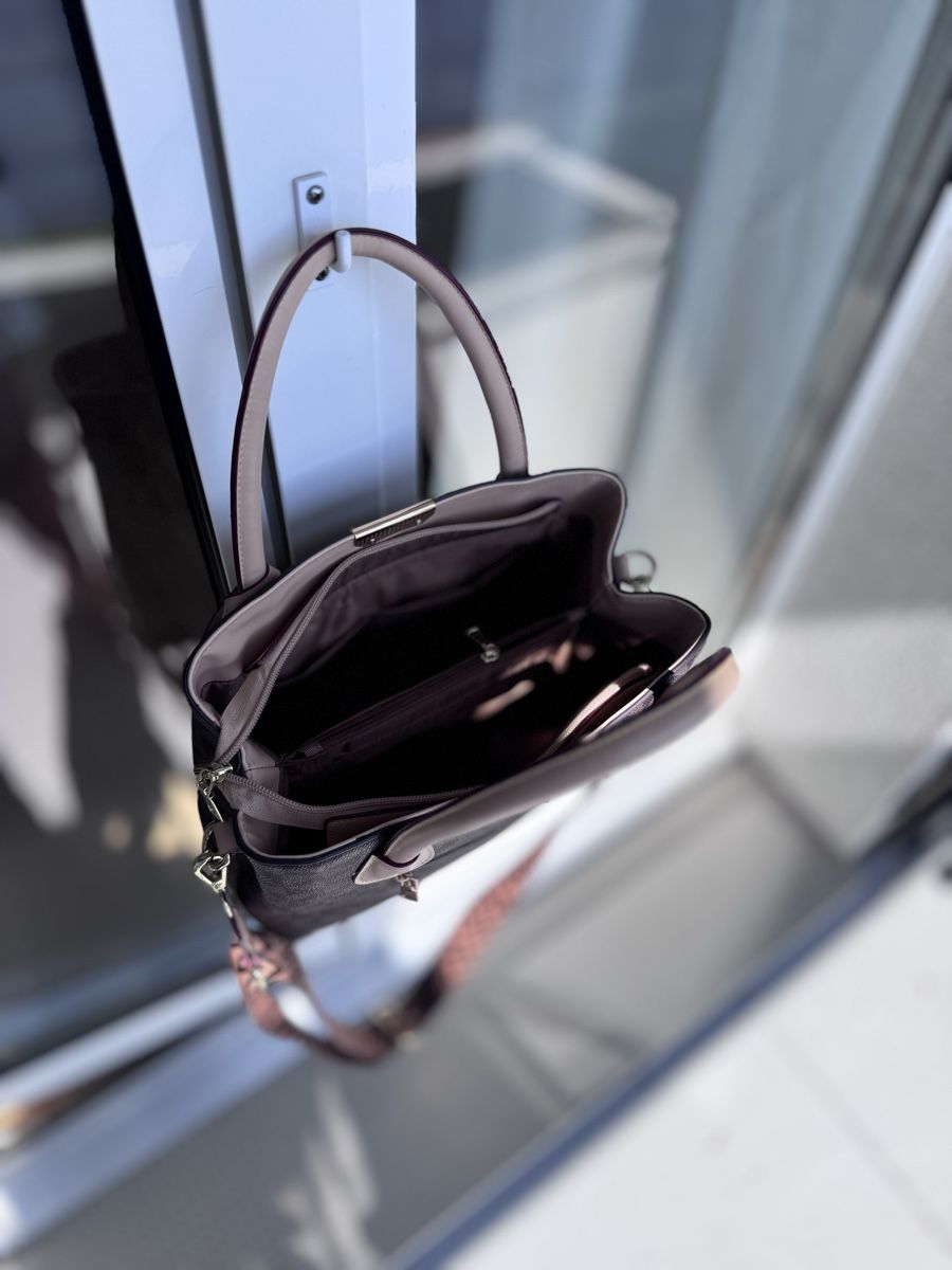 Taschen für Damen: Tasche braun kompakt – Gebraucht aus Mühlau von Anna0137 2