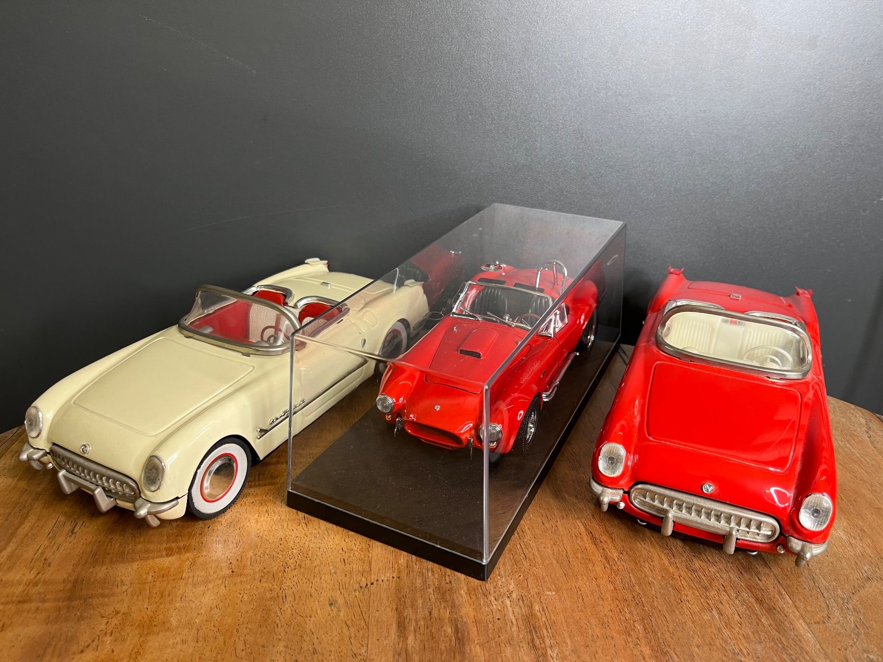 Modellini d'auto: Lot aus 3 seltene Auto-Modelle – Usato da Otelfingen venduto da Yossi-68