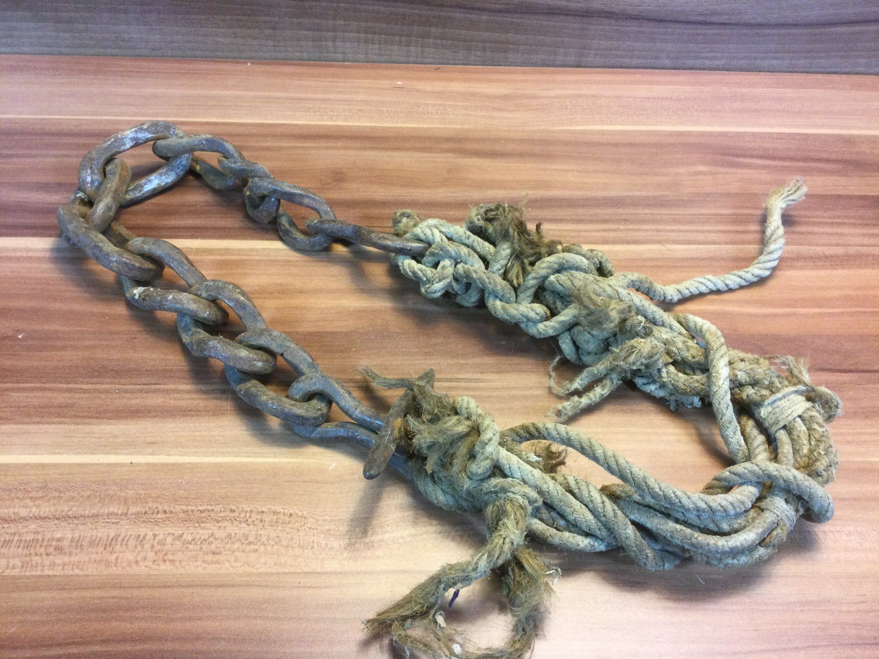 Attrezzi da lavoro: Antike Bremskette mit Hanfseil – Usato da Wangen SZ venduto da kuriosum12 1