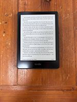 Kindle Paperwhite 11. Generation mit Hülle