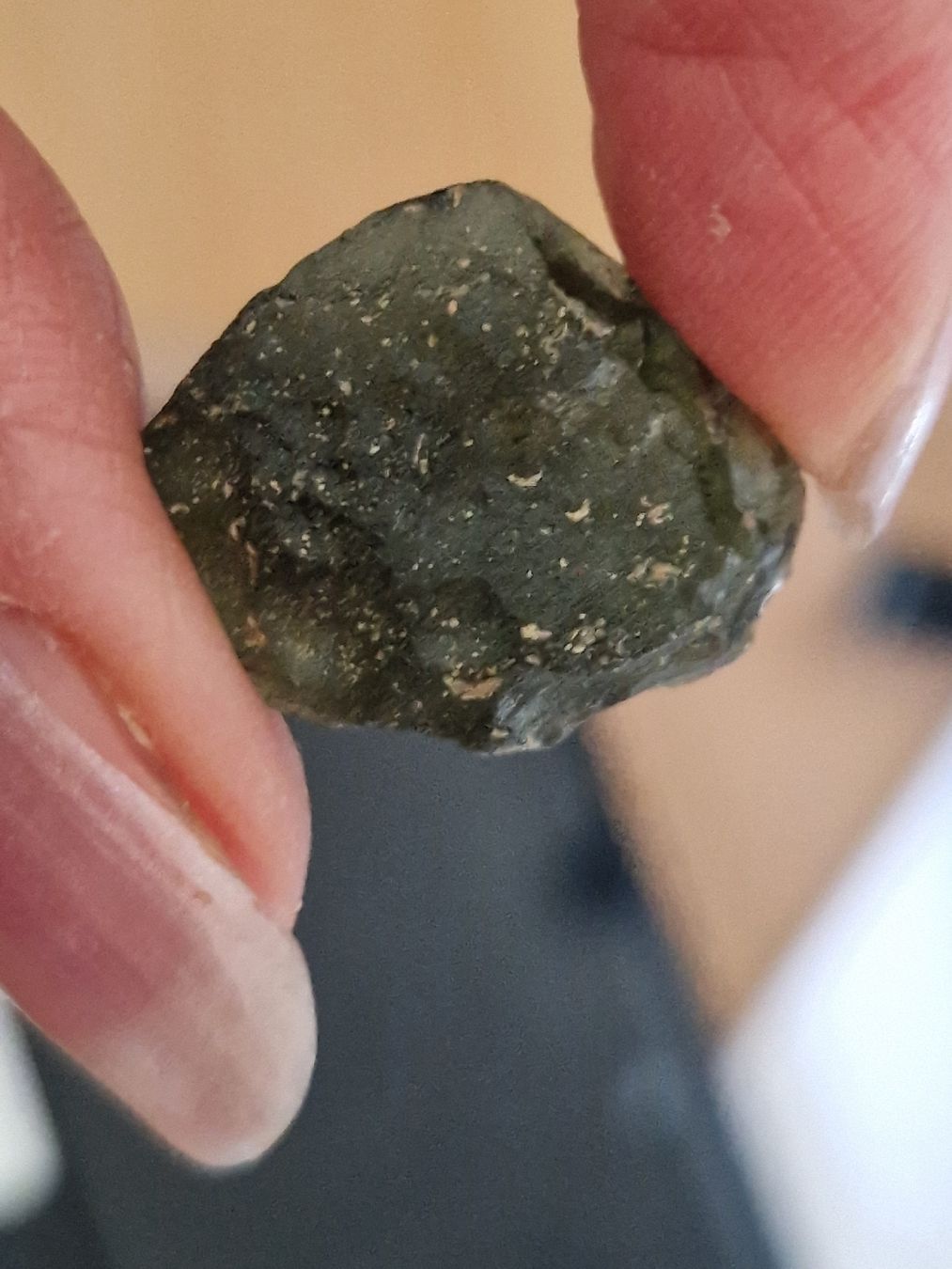 Minerali & Pietre curative: MOLDAVITE VERITABLE – Nuovo (secondo la descrizione) da SAXON venduto da Mariposita1428 4