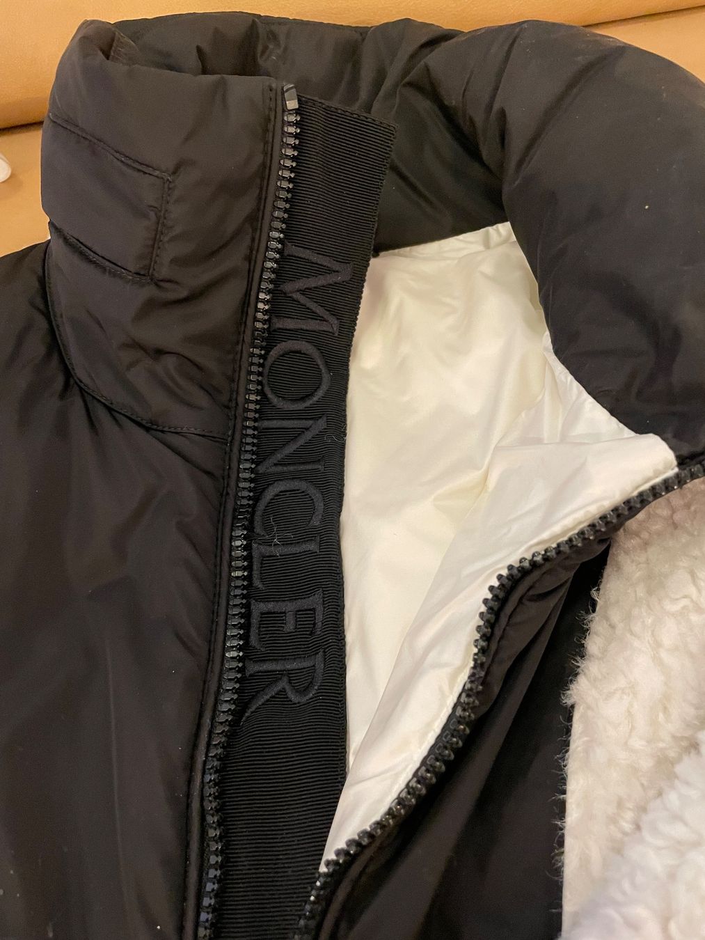Moncler Giacche: MONCLER Teddy Jacket – Usato da Corcelles NE venduto da gingerbrain 3