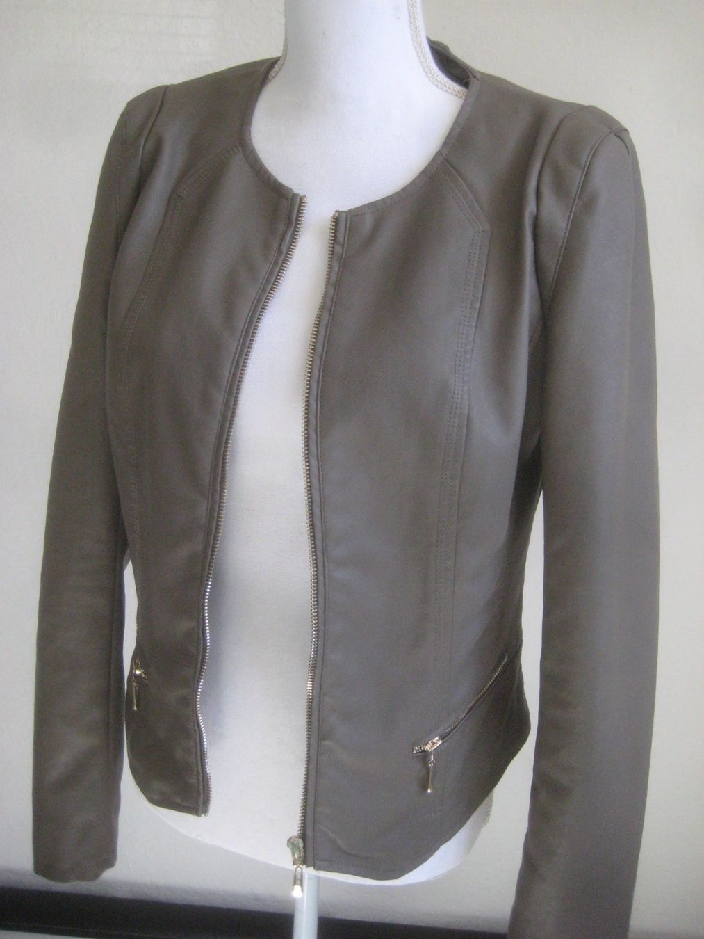 Zebra Giacche: DAMEN  SOMMER JACKE – Usato da Uster venduto da flocke1 2