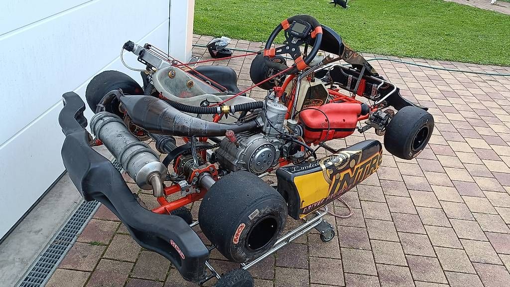 Karts: Rennkart INTREPID Schalter TM K9 – D'occasion à Neunkirch par freccia75 3