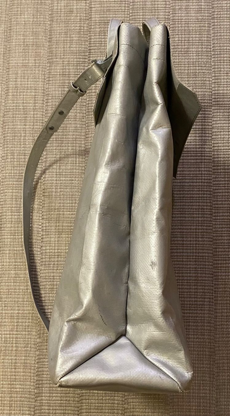 Freitag Borse: FREITAG TASCHE Reference R514 SCHULTE grau/silber – Usato da Bern venduto da Mimmo00 4
