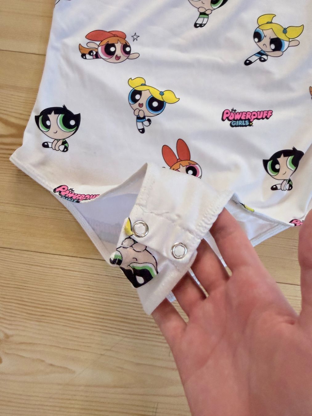 Bershka Blusen, T-Shirts & Tops: Body Supers nanas – Gebraucht aus Bulle von sop_ct6x 2