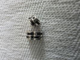 2 Pandora Clips 