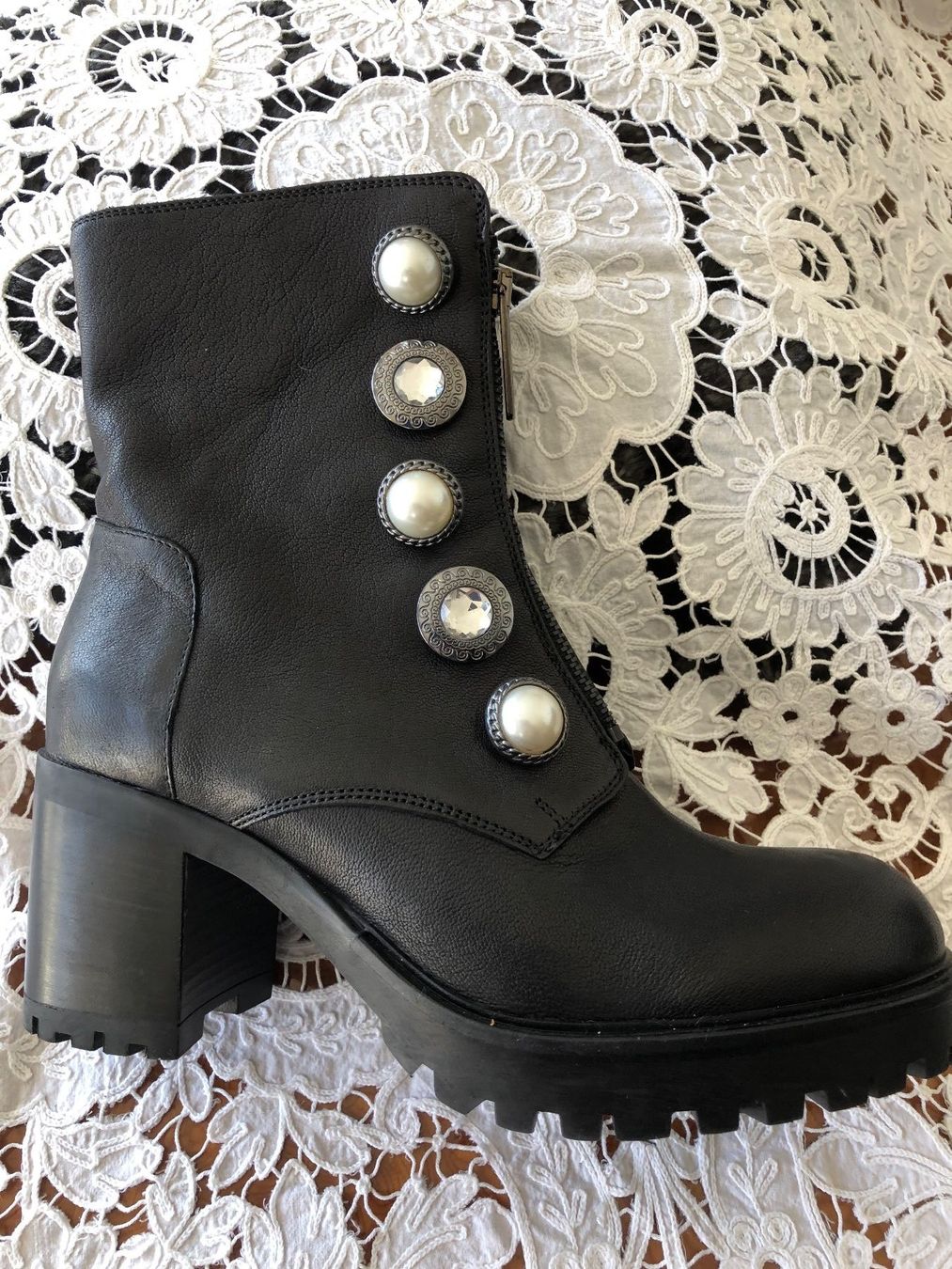 Scarpe da donna: Stiefeletten TOSCABLU  NEU – Nuovo (secondo la descrizione) da Niederhasli venduto da bluedog21