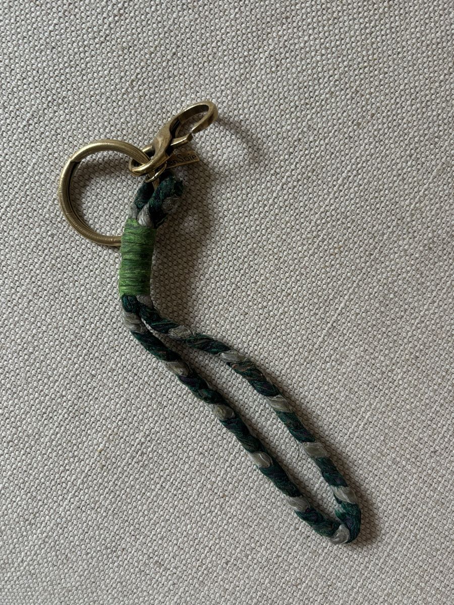 Ensoie Portachiavi: En Soie Keychain Used – Usato da Zürich venduto da Salomej011 4