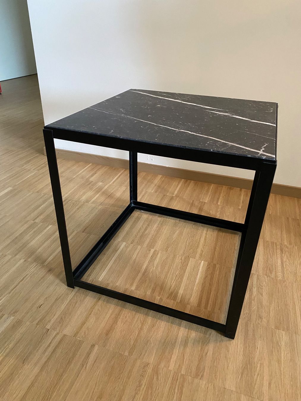 Comodini: Beistelltisch Fortyforty – Usato da Zürich venduto da maximilian013