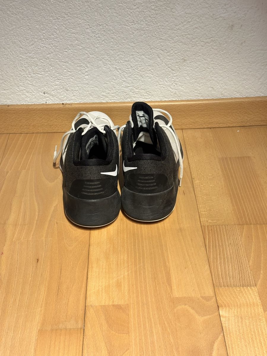 Nike Scarpe da uomo: Nike Basketballschuhe – Usato da Zürich venduto da Lorenz0425 3