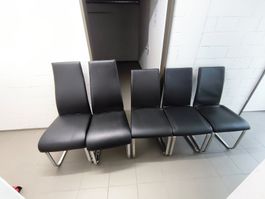 10x Freischwinger Stühle Schwarz – Lederoptik ab 1.-