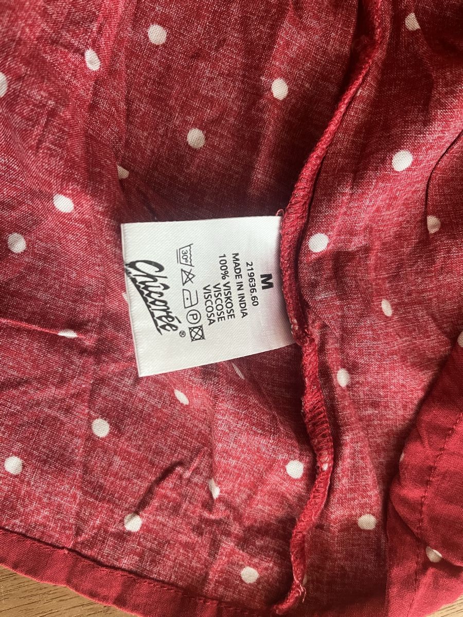 Kleider: Kleid Gr M  – Neu (gemäss Beschreibung) aus Aarberg von Jakaro 3