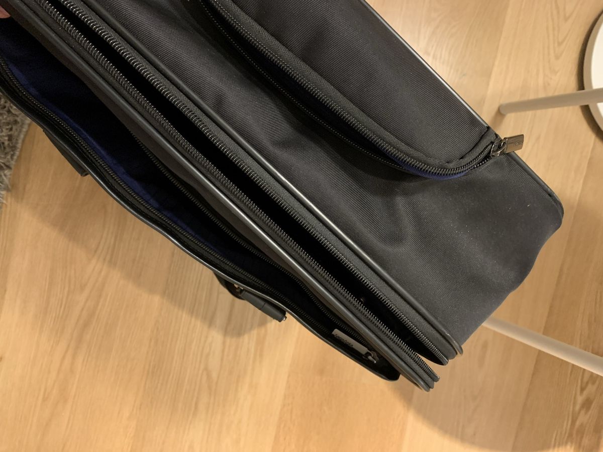 Samsonite Valigie: Samsonite Rolling Tote Suitcase/ Pilot bag - Great Condition – Nuovo (secondo la descrizione) da Zürich venduto da ama_h6ts 3