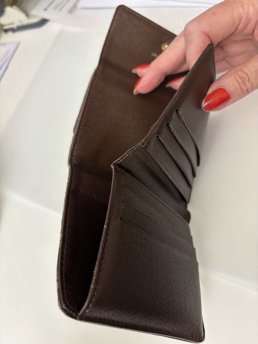 Louis Vuitton Brieftaschen: Porte monnaie Louis Vuitton original – Gebraucht aus OBERENGSTRINGEN von Lolo6316 6