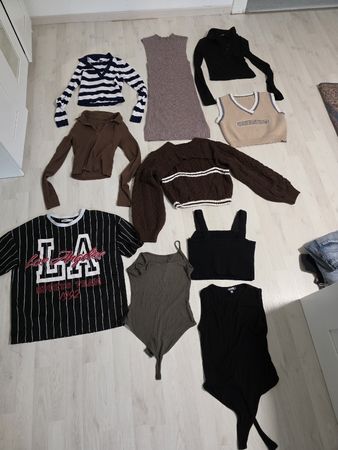 Damen Kleiderpaket diverse Oberteile verschiedene Gr.S