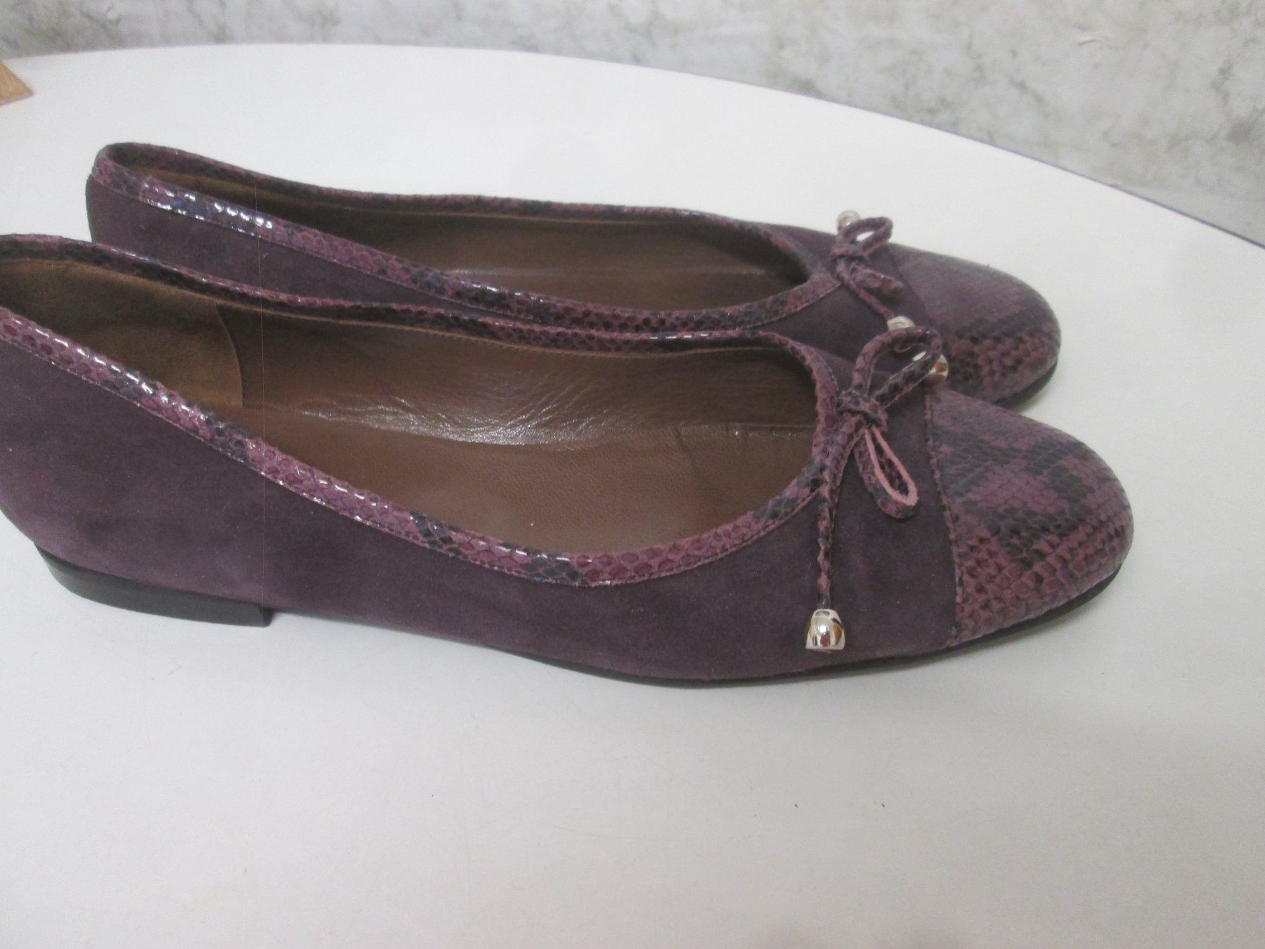 Scarpe da donna: Roberto Wildleder-Ballerinas, Größe 40 – Usato da Sementina venduto da babucia