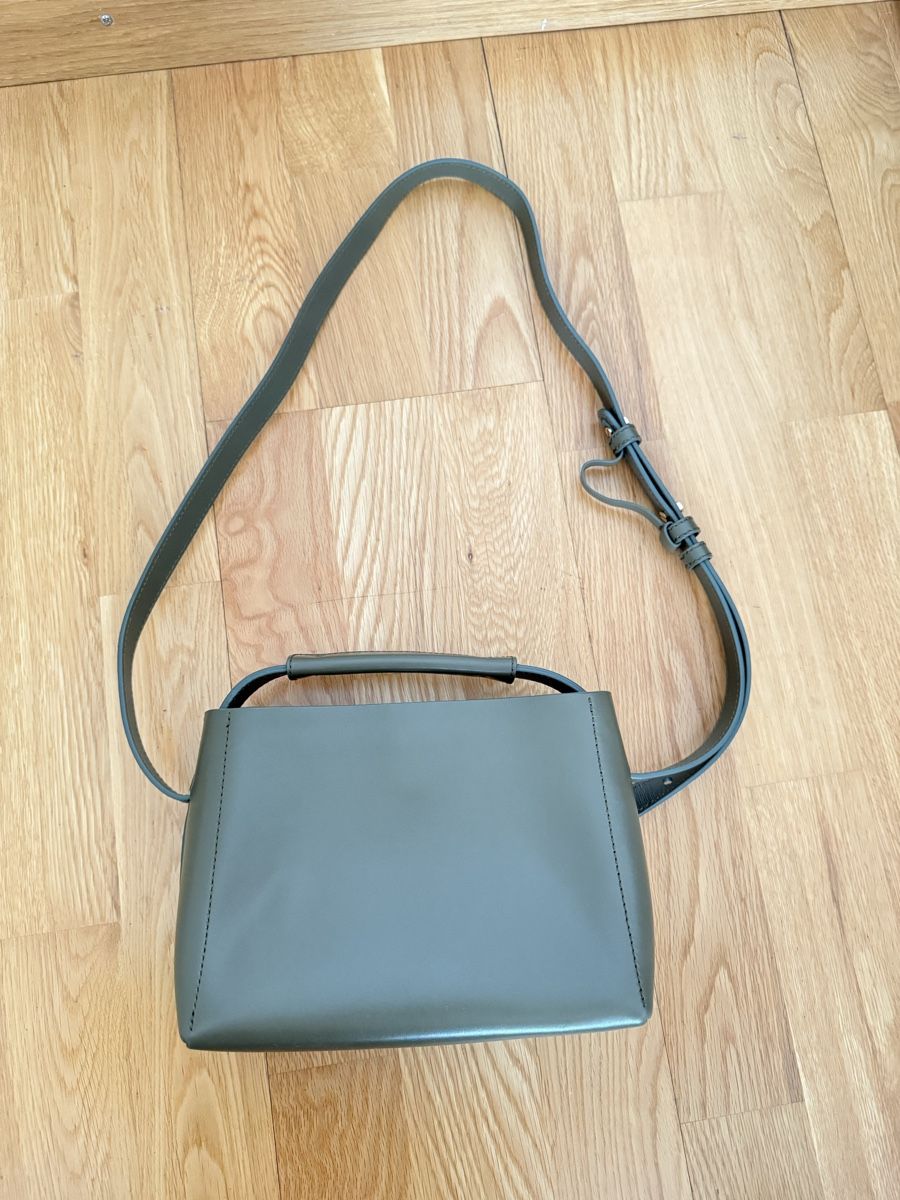Borse: Tasche von Flattered – Nuovo (secondo la descrizione) da Bern venduto da Paramagurunathan 2