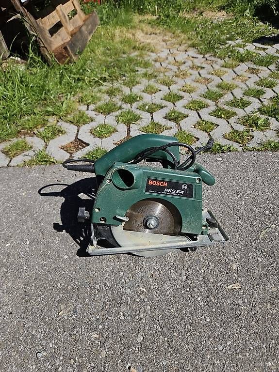 Tutte le macchine: Scie circulaire Bosch – Usato da Blonay venduto da vua_57l8