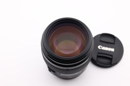 Canon EF 100mm 1:2 USM Porträtobjektiv - Top Zustand!