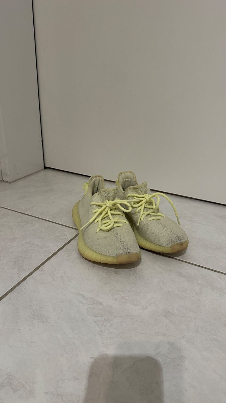 Herrenschuhe: Butter Yellow Yeezy – Gebraucht aus Chur von sivik 2