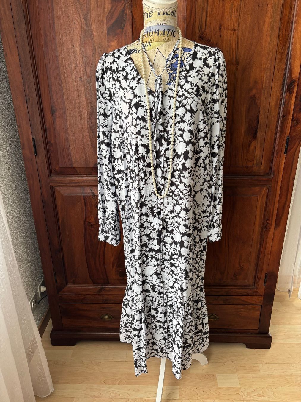 Kleider: Msch Copenhagen Kleid neuwertig – Neu (gemäss Beschreibung) aus Merishausen von yourdream