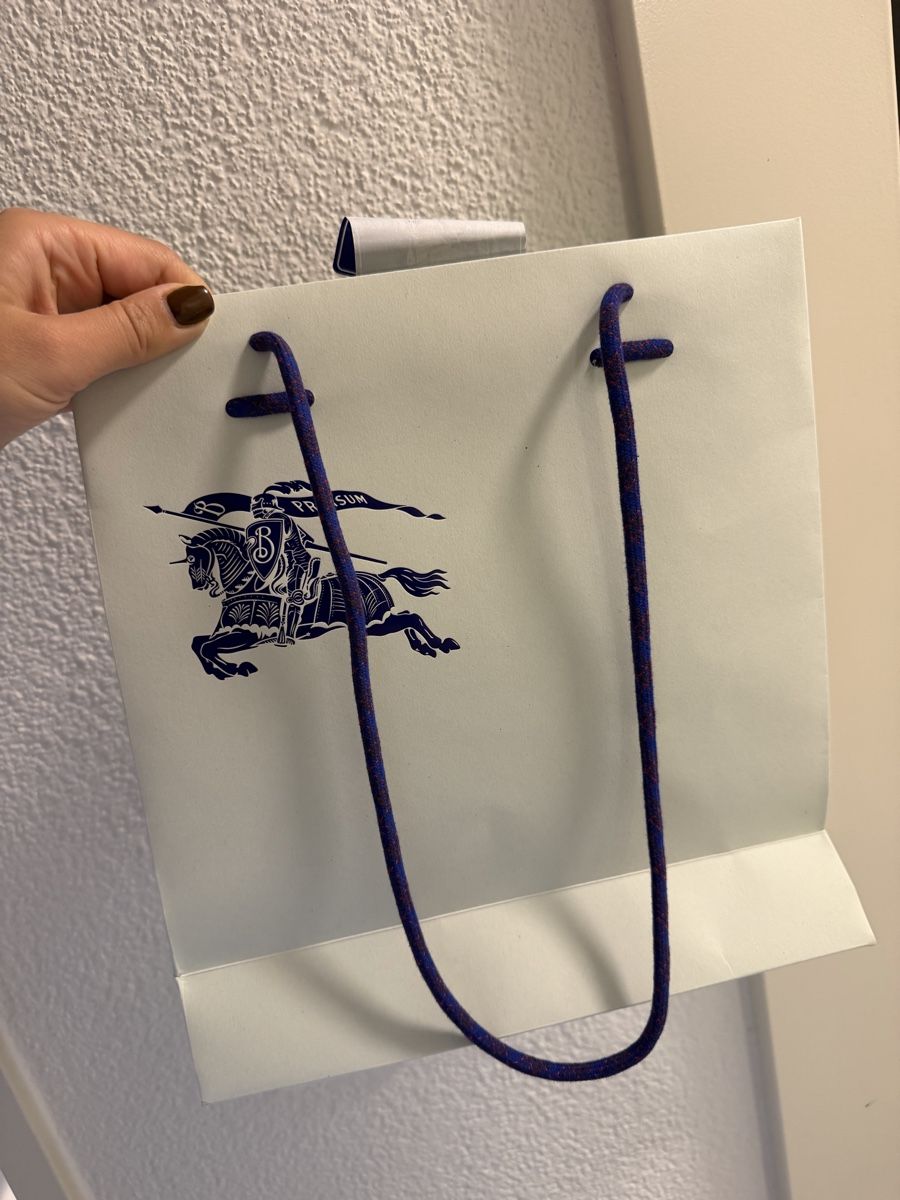 Burberry T-shirt: Burberry tshirt – Nuovo e nell'imballaggio originale da Fahrweid venduto da Stellar_times 3