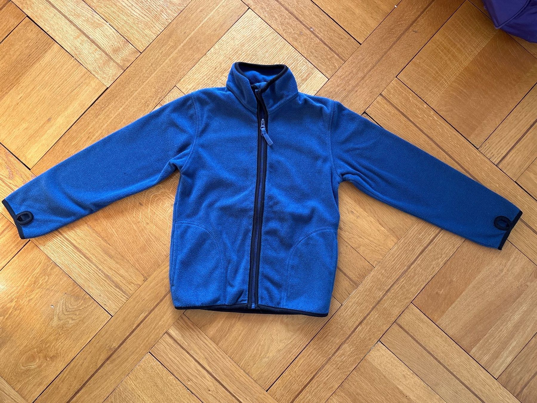 Jacken & Mäntel: Fleecejacke, Grösse 128 – Gebraucht aus Genève von Livsonman