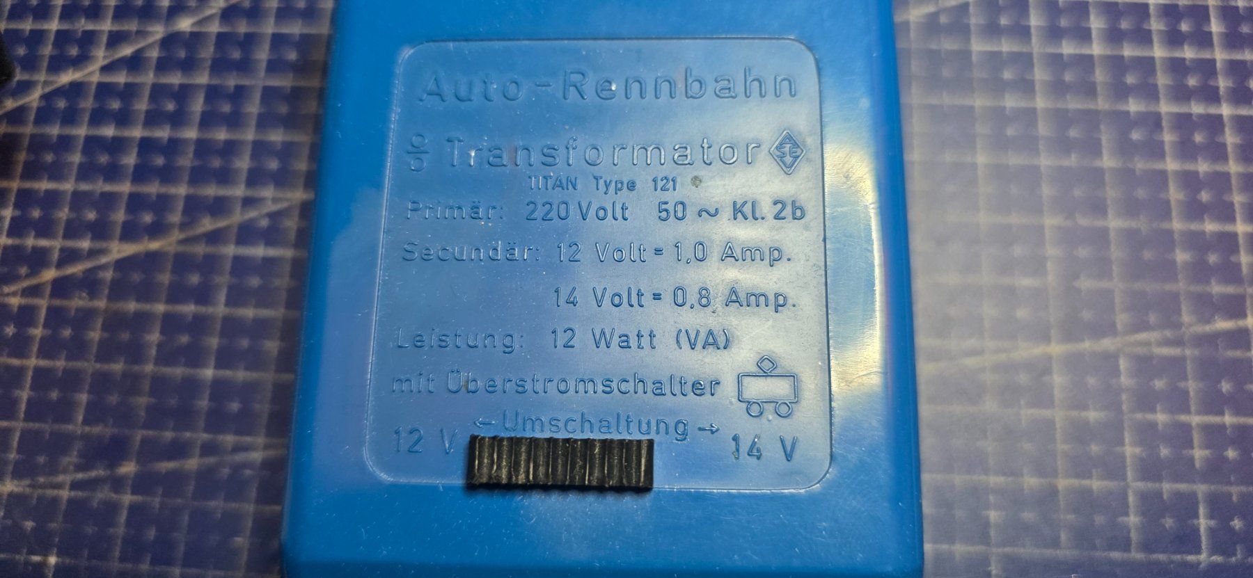 Piste: Autorennbahn Transformator Typ 121 220V 12-14V – Usato da Hochfelden venduto da Danizh0 2