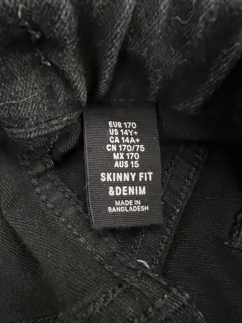 Hosen: Skinny Jeans Grösse 170 – Gebraucht aus Samedan von TintiFinti 2